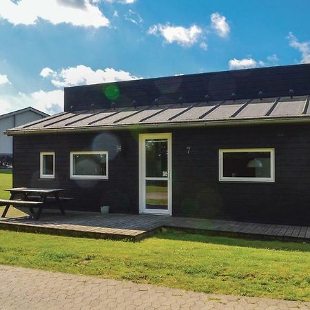 Awesome Home In Spjald With Wifi Exterior foto